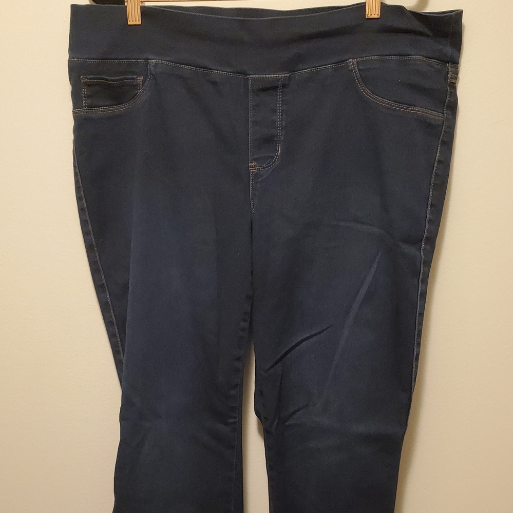 Stretchy waist jeans